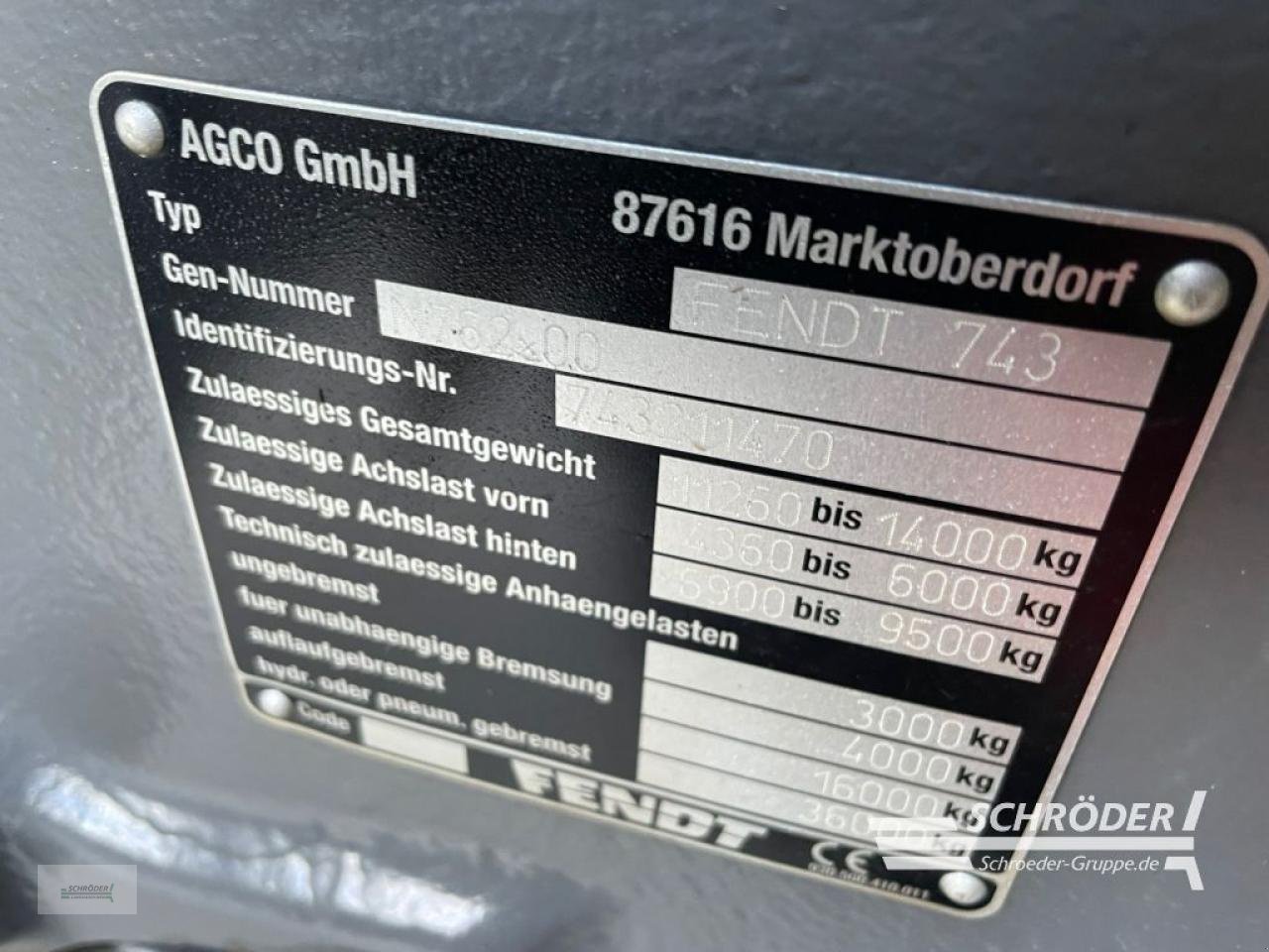 Traktor typu Fendt 724 S4 PROFI PLUS | RTK | RADGEWICHTE, Gebrauchtmaschine v Wildeshausen (Obrázek 5)